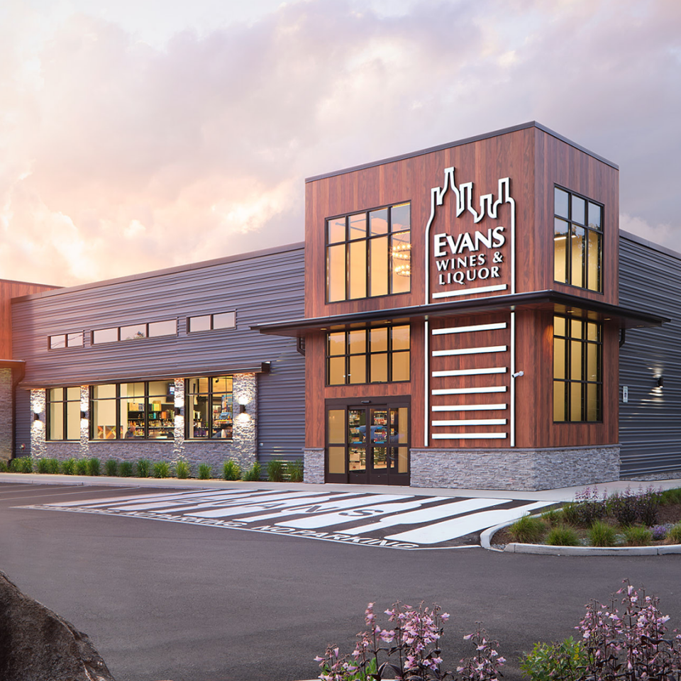 Evans Wine & Liquor - Lakewood, NY