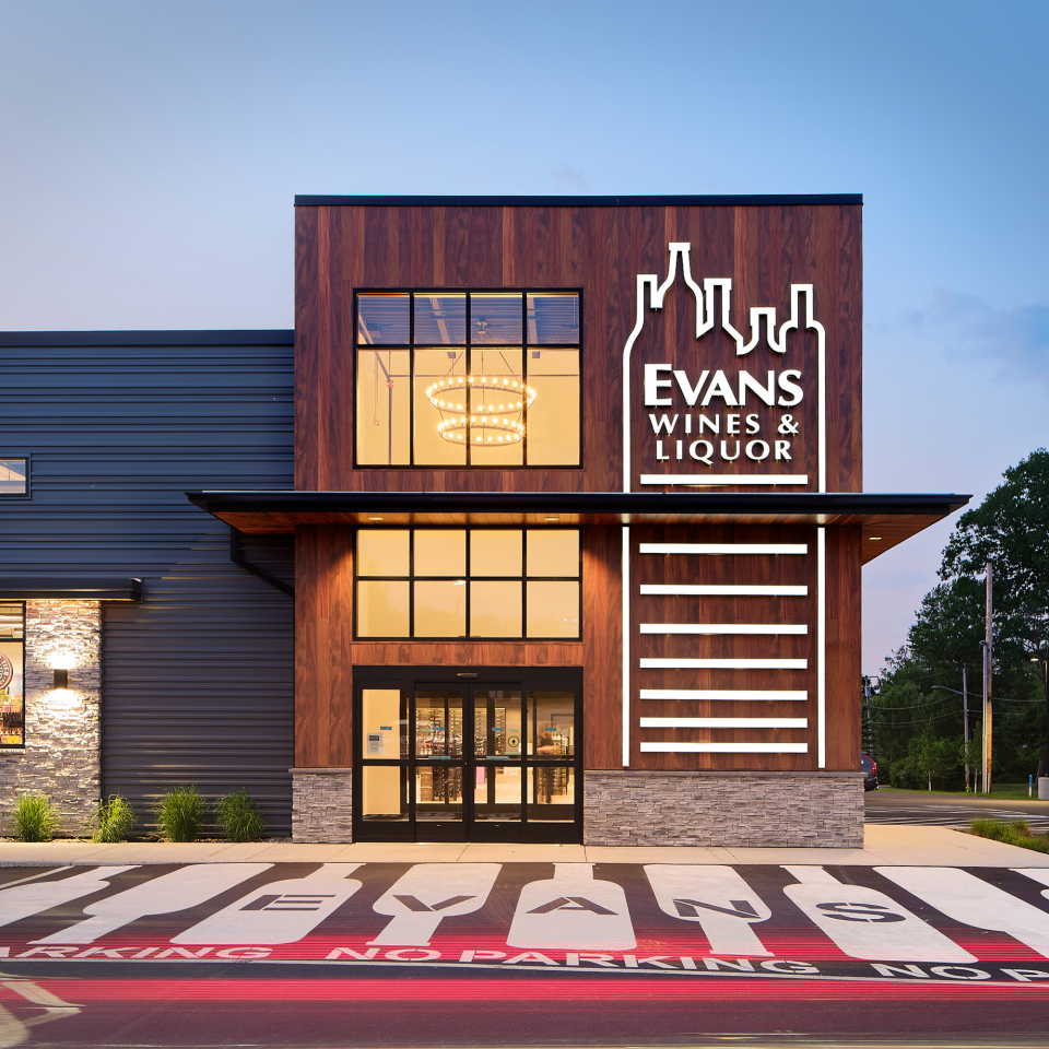 Evans Wine & Liquor - Lakewood, NY