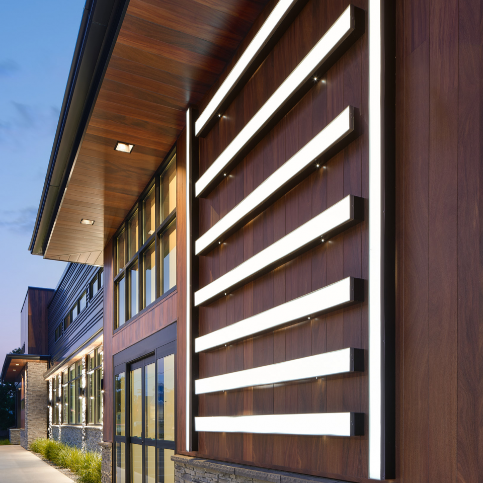 Evans Wine & Liquor - Lakewood, NY