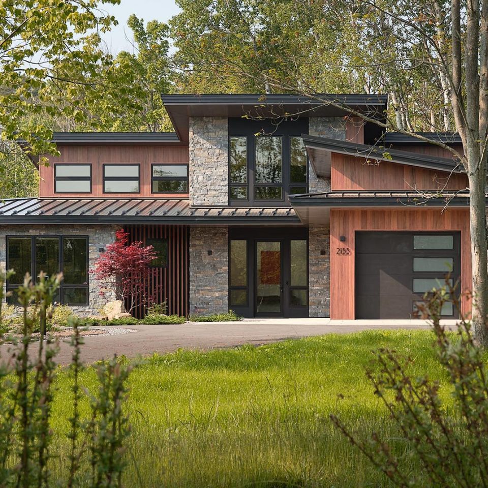 House In The Woods - Lakewood, NY