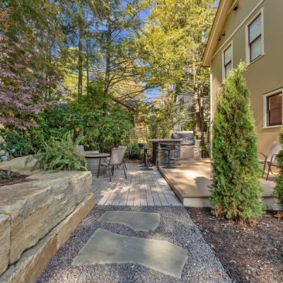 Share House - Chautauqua