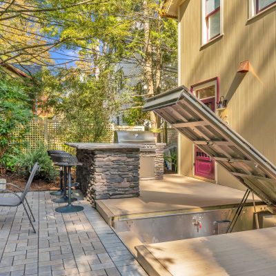 Share House - Chautauqua